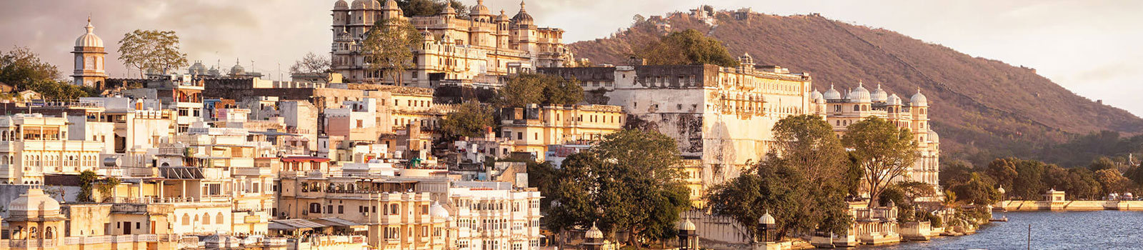 Essence India Tourism